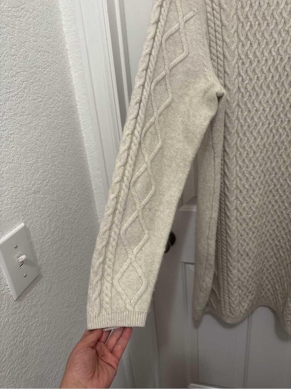 H&M Cream Cable Knit Long Sleeve Dress - Picture 4 of 11